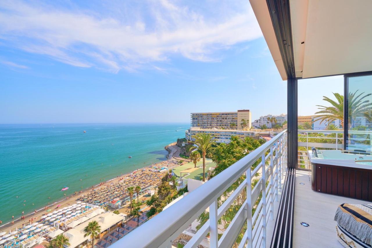 Savanna Beach. Amazing Apartment With Jacuzzi Τορρεμολίνος Εξωτερικό φωτογραφία